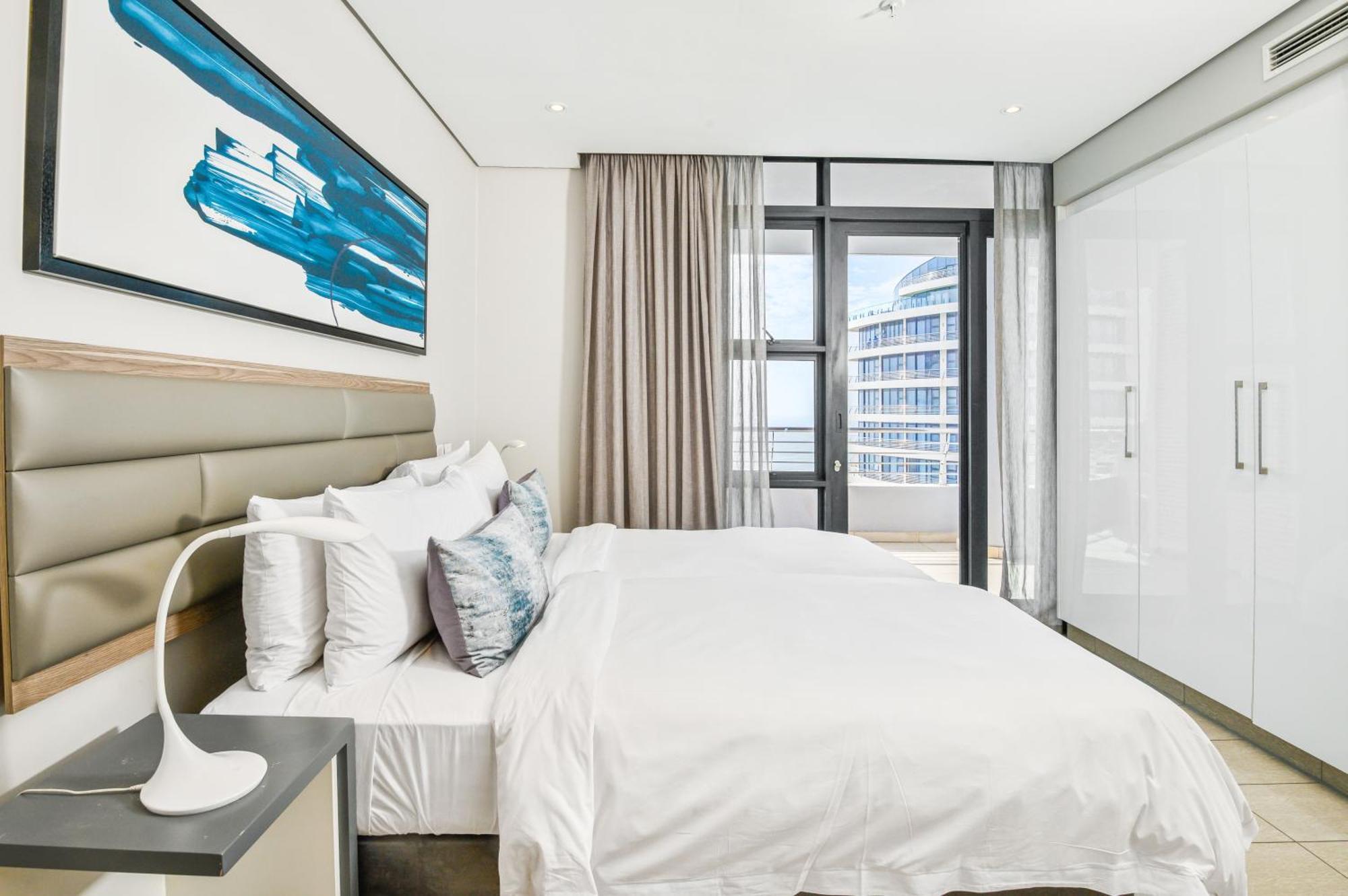 ホテル ザ キャピタル パールス ダーバン エクステリア 写真 A bedroom at the hotel